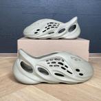 Yeezy Foam RNNR Stone Salt maat 51 NIEUW, Ophalen of Verzenden, Nieuw, Overige kleuren