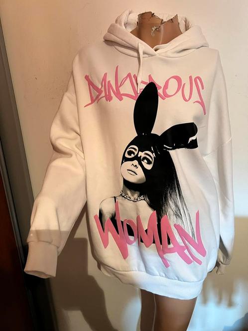 BERSHKA X ARIANA GRANDE sweater XS ZGAN, Kleding | Dames, Truien en Vesten, Zo goed als nieuw, Maat 34 (XS) of kleiner, Wit, Ophalen of Verzenden