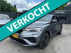 Renault Arkana 1.6 E-Tech hybrid 145 R.S. Line! Aut! Panodak, Gebruikt, Zwart, 4 cilinders, Adaptive Cruise Control