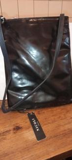 Blauwe Lak Schoudertas Nicoli, Overige merken, Blauw, Nieuw, Ophalen of Verzenden