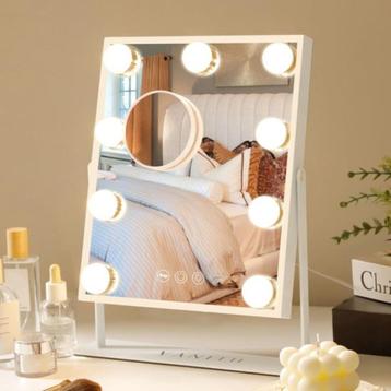 Hollywood make-up spiegel met verlichting (25x30cm) beschikbaar voor biedingen