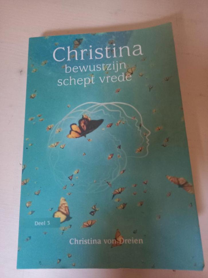 Christina von Dreien bewustzijn schept vrede, Boeken, Esoterie en Spiritualiteit, Zo goed als nieuw, Achtergrond en Informatie