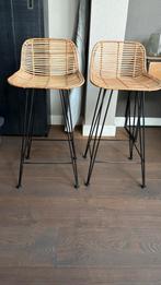 2 Houten Barkrukken - Gevlochten Zitting, Huis en Inrichting, Barkrukken, Ophalen, Gebruikt, 60 tot 90 cm, Hout