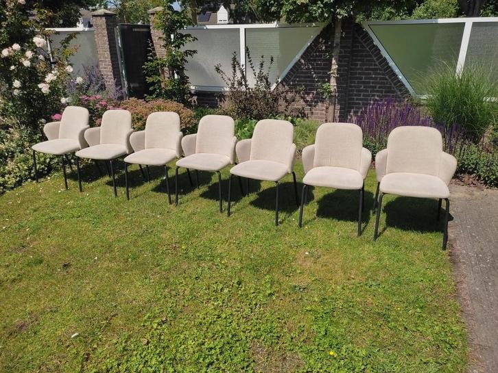 7 nieuwe stoelen, Huis en Inrichting, Stoelen, Nieuw, Vijf, Zes of meer stoelen, Overige kleuren, Ophalen