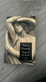 Nicci French - Vang me als ik val, Boeken, Thrillers, Ophalen of Verzenden, Nicci French, Zo goed als nieuw, Nederland