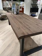 nu of nooit! Eettafel Silverado. Hout: eikenhout, Ophalen, Zo goed als nieuw, De Bommel Meubelen, 4 tot 6 stoelen