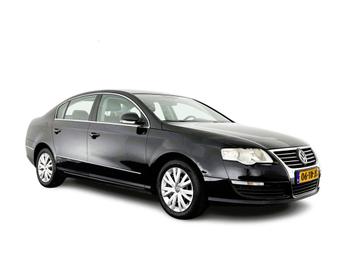 Volkswagen Passat 2.0 FSI Highline Aut. *NAVI-FULLMAP | LEAT beschikbaar voor biedingen