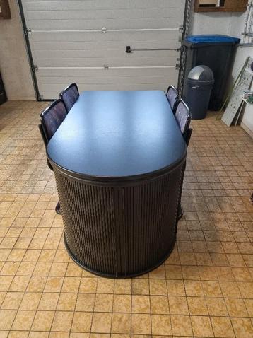 Zwarte tafel 1.60 meter met opbergruimte 