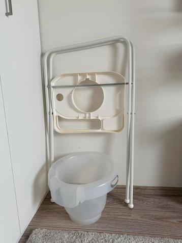 Tummy tub met standaard beschikbaar voor biedingen
