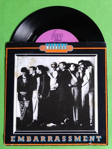 Madness - Embarrassment (*) beschikbaar voor biedingen