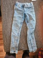 Yfk maat 128 broekje, Ophalen of Verzenden, Zo goed als nieuw, Broek
