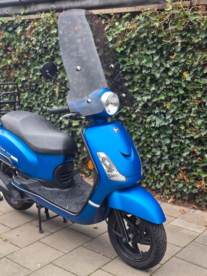 sym fiddle 2/ 08-2022 /1600km bieden v.a €1000,-, Fietsen en Brommers, Snorfietsen en Snorscooters, Zo goed als nieuw, Benzine