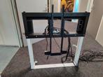 Predia monitor lift / wall lift voor digibord, Computers en Software, Monitoren, Ophalen of Verzenden, Zo goed als nieuw, In hoogte verstelbaar
