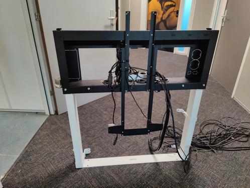 Predia monitor lift / wall lift voor digibord, Computers en Software, Monitoren, Zo goed als nieuw, Touchscreen, In hoogte verstelbaar