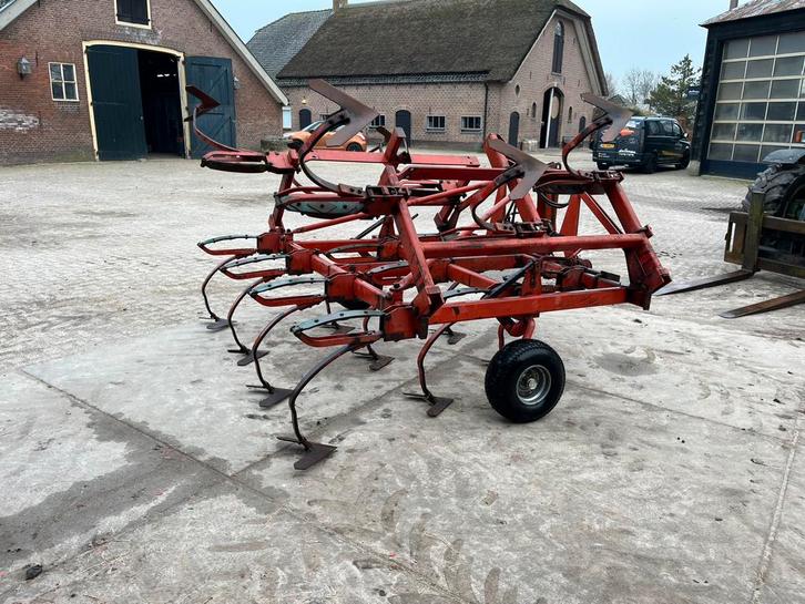 Kverneland Turbo triltand cultivator, Zakelijke goederen, Agrarisch | Werktuigen, Grondbewerking, Ophalen of Verzenden