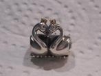 Pandora Zwanen Embrace Charm  Zilver & 14k Goud nr.179, Verzenden, Pandora, Zo goed als nieuw, 1 bedel