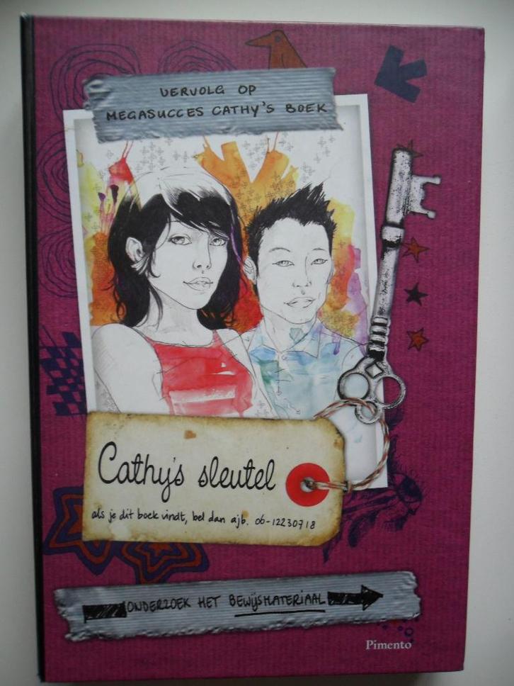 Cathy's sleutel + mapje met bewijsmateriaal Stuart/Weisman, Boeken, Kinderboeken | Jeugd | 10 tot 12 jaar, Zo goed als nieuw, Ophalen of Verzenden