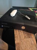 Xbox 360 met kabel en antenne, Spelcomputers en Games, Spelcomputers | Xbox 360, Ophalen of Verzenden, Gebruikt, Zonder controller