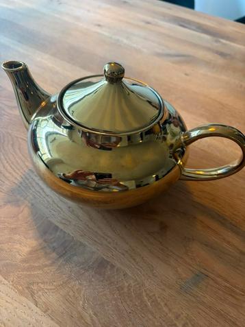 Goudkleurige Theepot (Urban Nature) beschikbaar voor biedingen