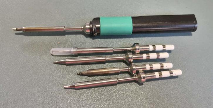 Pinecil v2 soldeerijzer met reservepunten, Hobby en Vrije tijd, Elektronica-componenten, Gebruikt, Verzenden