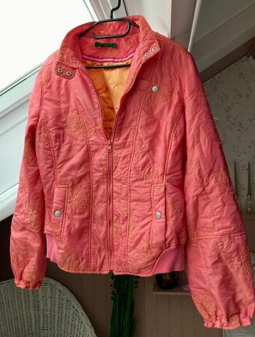 OILILY Heerlijke oranje / roze zomer jas , maatje 40 beschikbaar voor biedingen