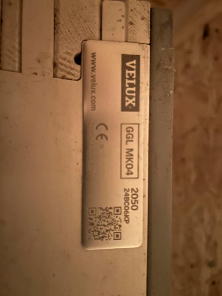 Velux Dakraam GGL MK04, Doe-het-zelf en Verbouw, Deuren en Horren, Gebruikt, Overige typen, 200 tot 215 cm, 80 tot 100 cm, Hout
