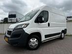 Peugeot Boxer 330 2.2 HDI L1H2 XR/CAMERA/CRUISE/APK 02-2026/, Voorwielaandrijving, Euro 5, Gebruikt, Zwart