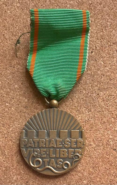 Vrijwilligersmedaille Openbare Orde en Veiligheid, Postzegels en Munten, Penningen en Medailles, Brons, Nederland, Ophalen of Verzenden