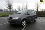 Ford Focus C-Max 1.8-16V Futura Apk/Airco/Cd/Cruise/Trekhaak, Auto's, Ford, Voorwielaandrijving, 65 €/maand, 125 pk, Metallic lak