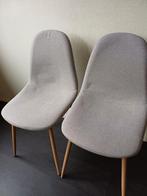 Twee leuke hippe en stevige lichtgrijze stoelen, Ophalen, Grijs, Twee