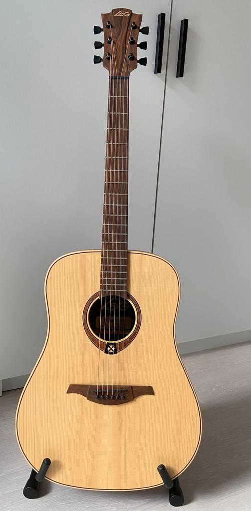 Gitaar LAG T70D Dreadnought, Muziek en Instrumenten, Snaarinstrumenten | Gitaren | Akoestisch, Zo goed als nieuw, Western- of Steelstringgitaar