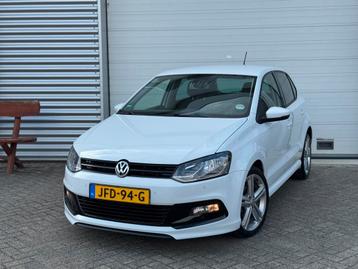 VOLKSWAGEN POLO 1.2 TSI R-LINE 90PK AIRCO NAVI PDC RIJKLAAR beschikbaar voor biedingen