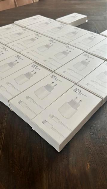 23x Apple lightning oplader usb c adapter iphone 11 12 13 14 beschikbaar voor biedingen