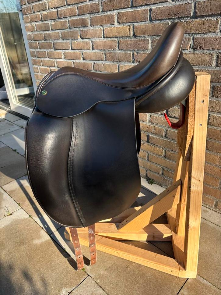 Hulsebos Dynamic 3 dressuurzadel, Dieren en Toebehoren, Paarden en Pony's | Zadels, Zo goed als nieuw, Dressuur, Ophalen of Verzenden