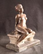 Naakt van metaal gemaakt Villanis sculptuur, Verzenden