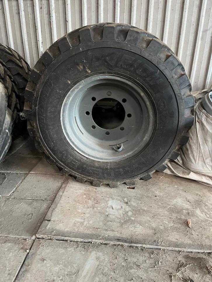 Shovelbanden R20, Zakelijke goederen, Agrarisch | Onderdelen | Banden, Velgen en Assen, Ophalen