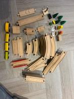 Houten Treinbaan - 60 delig - IKEA & Brio, Kinderen en Baby's, Speelgoed | Thomas de Trein, Ophalen, Zo goed als nieuw