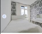 Bed van der valk, Huis en Inrichting, Ophalen of Verzenden, Zo goed als nieuw, Laminaat
