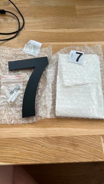2 x huisnummer 7 beschikbaar voor biedingen