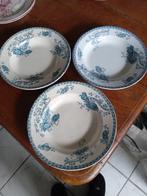 1 gaaf diep bord SARREGUEMINES serie ROYAT, Antiek en Kunst, Antiek | Servies los, Ophalen of Verzenden