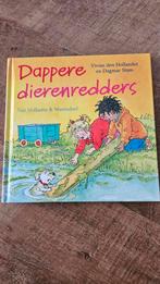 Vivian den Hollander - Dappere dierenredders, Ophalen of Verzenden, Zo goed als nieuw, Vivian den Hollander