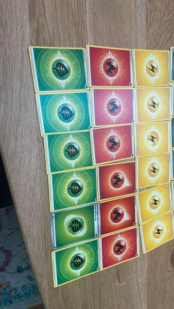 47 energy kaarten pokemon+ mystery kaart beschikbaar voor biedingen