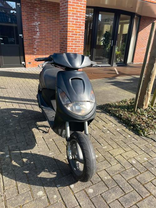 Peugeot vivacity 70cc, Fietsen en Brommers, Scooters | Peugeot, Zo goed als nieuw, Vivacity, Ophalen