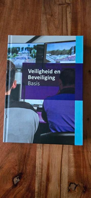 Veiligheid en Beveiliging Basis beschikbaar voor biedingen