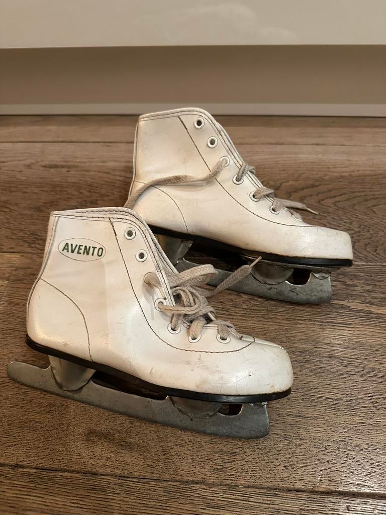 Kunstschaatsen maat 30, Sport en Fitness, Schaatsen, Overige merken, Gebruikt, Ophalen of Verzenden, Kunstschaatsen