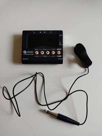 Fazley t-100 tuner beschikbaar voor biedingen