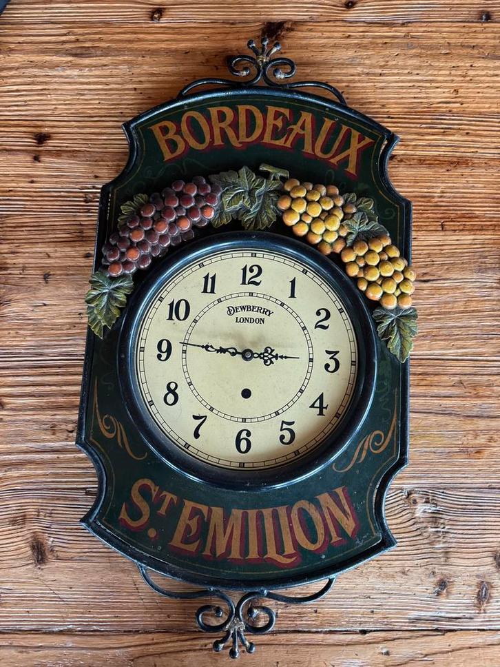 Vintage Bordeaux St Emilion Klok - Gietijzer, Antiek en Kunst, Antiek | Klokken, Ophalen of Verzenden