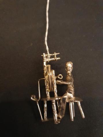 Miniatuur Spinnewiel - Charmant en Gedetailleerd beschikbaar voor biedingen