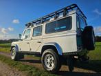 Land Rover Defender 110 2.4 TD4 SW PUMA 2007 XTECH !, Auto's, Zwart, 4 cilinders, Leder en Stof, 122 pk
