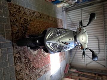 Sym scooter  beschikbaar voor biedingen